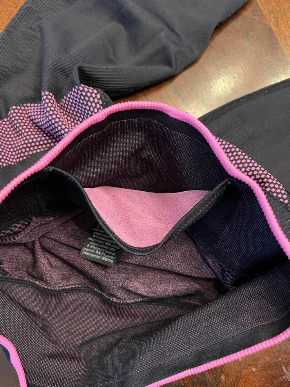 PINK Active Black & Pink Leggings XS Preowned Good Condition - Picture 5 of 9